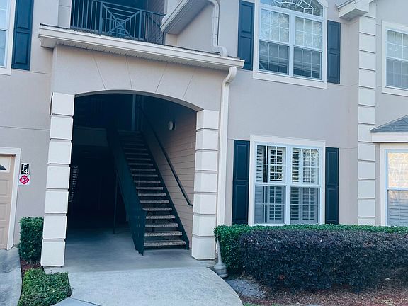 2nd image of 13810 SUTTON PARK Drive #1411