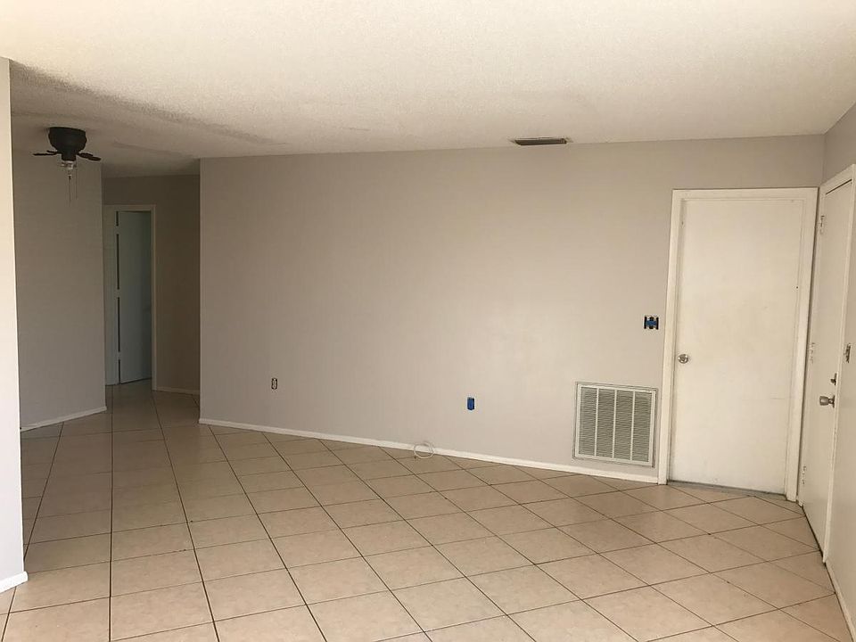 1st image of 5404 Desoto Pl