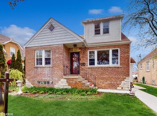 2316 Burr Oak Ave, North Riverside, IL 60546