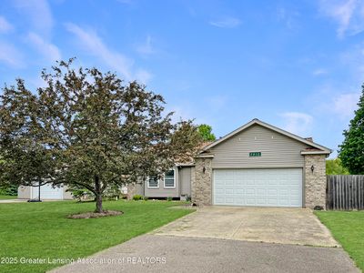 7413 E Five Point Hwy, Eaton Rapids, MI, 48827