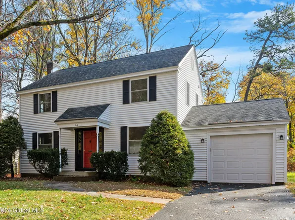 60 Delmar Place, Delmar, NY 12054