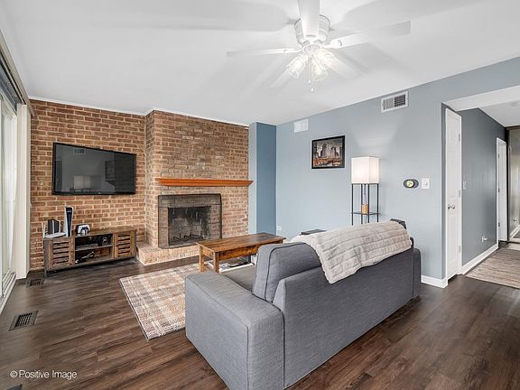 3rd image of 5530 E Lake Dr #98B