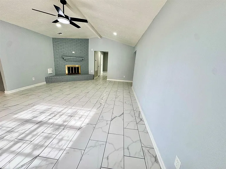 3418 Abinger Ln — Photo 5