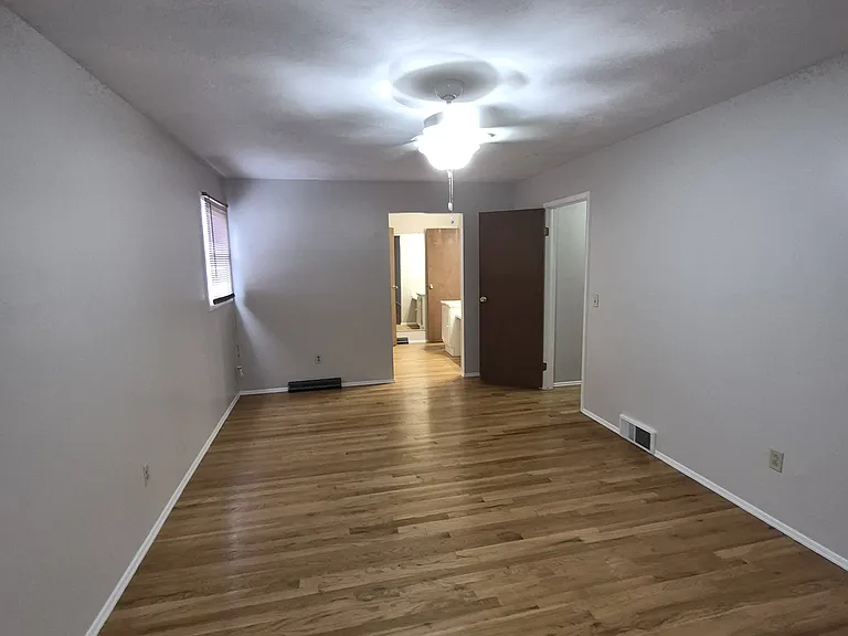 140 Cedar Ct — Photo 21