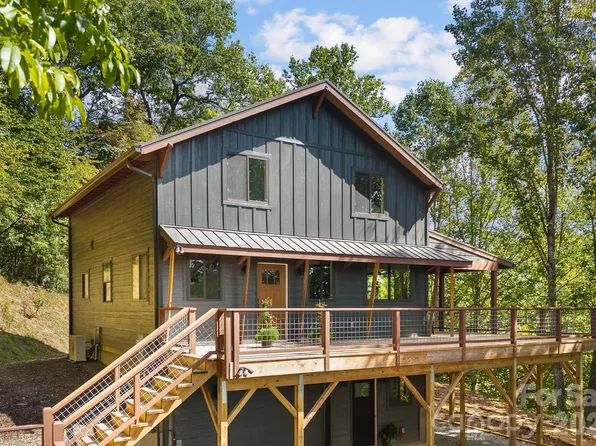 114 Phivo Dr, Balsam Grove, NC 28708