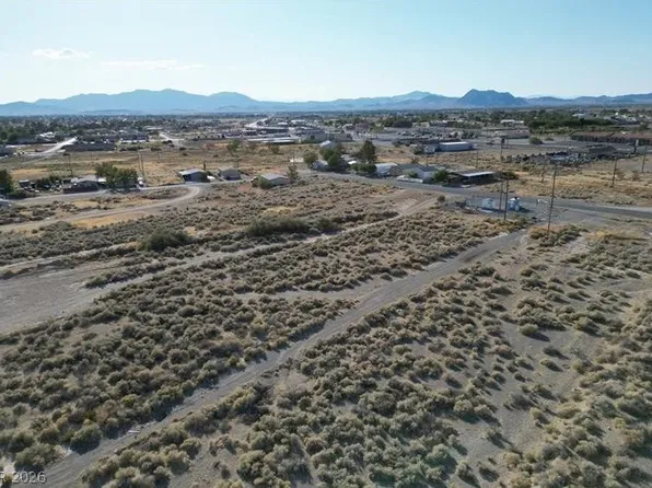 880 S Cherokee St, Pahrump, NV 89048