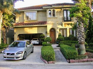 84 Nicole Ln, Atlantic Beach, FL 32233