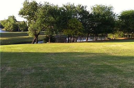 2nd image of 2988 Twin Creek Ln