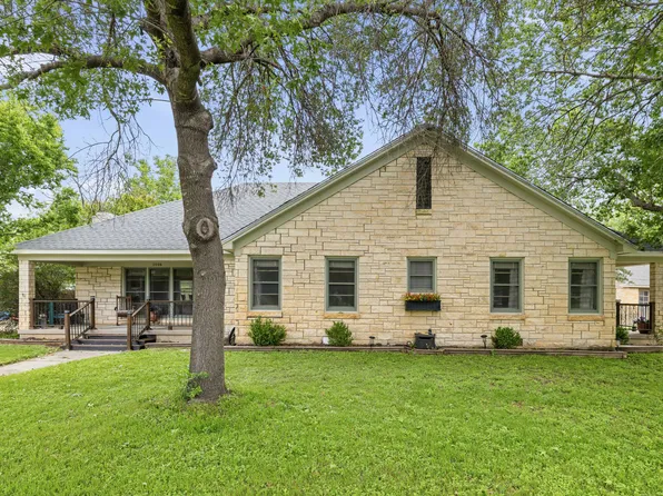 2006 Belmeade St, Brownwood, TX 76801