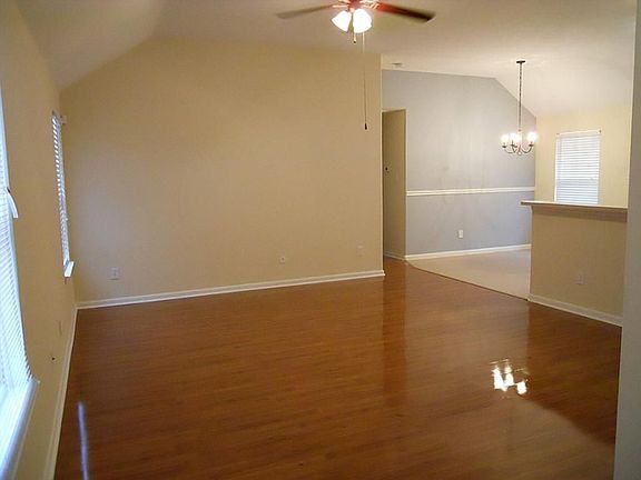 3rd image of 12735 Brooke Vista Ln