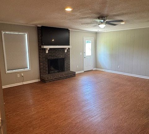 5th image of 700 George Wallace Dr
