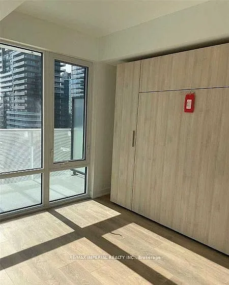 501 Yonge St #2111 — Photo 18