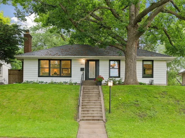 3511 York Ave N, Robbinsdale, MN 55422