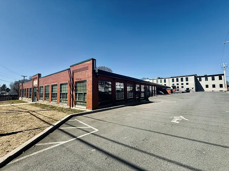 Moore Mill Lofts — Photo 30
