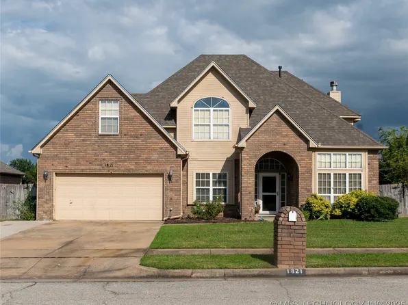 1821 N 11th St, Broken Arrow, OK 74012