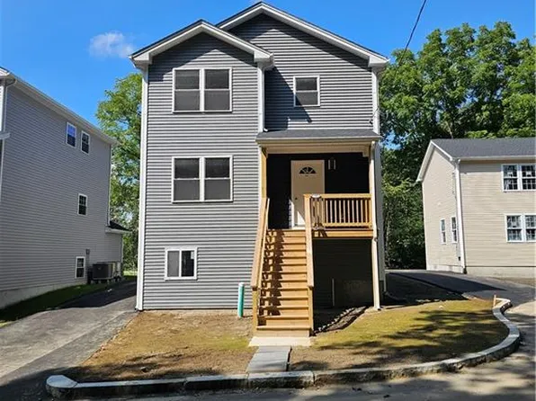 54 Walsh St, Providence, RI 02909