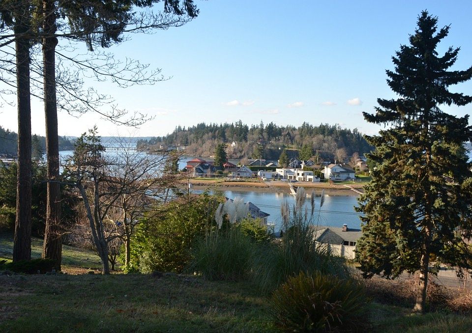 1st image of 7658 84th Avenue Ct NW
