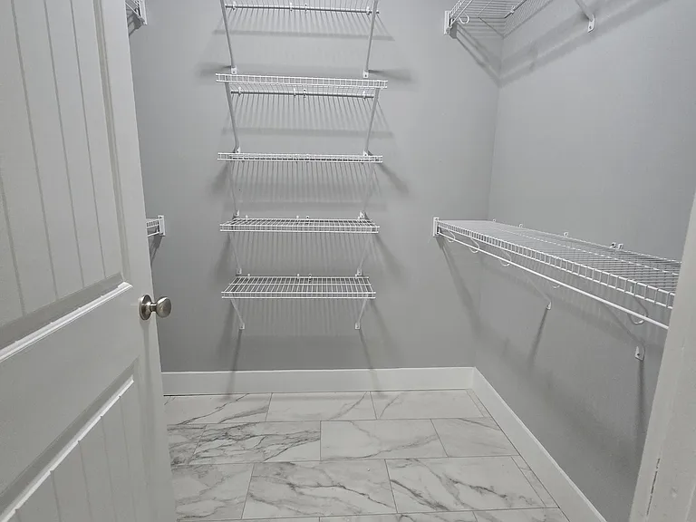 913 Cloud Springs Rd — Photo 55