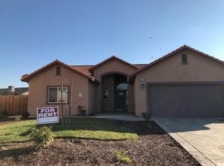 1432 Oso Dr, Madera, CA 93638