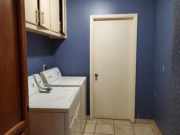 4th image of 307 Esperanza Dr