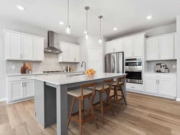 10720 Harbor Ln N, Maple Grove, MN 55369