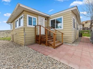 384 Loster Way, Sun Valley, NV 89433