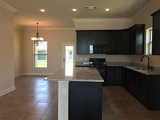 4th image of 2616 Christy Ln