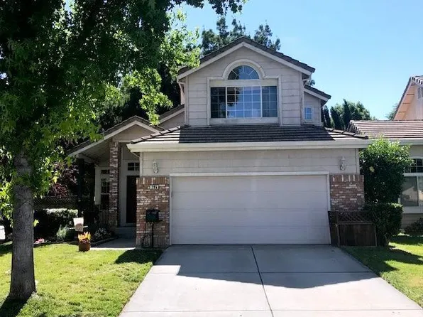 295 S 3rd St, Tracy, CA 95376