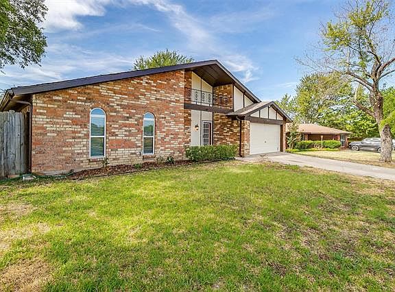 2nd image of 8524 Royal Ridge Dr