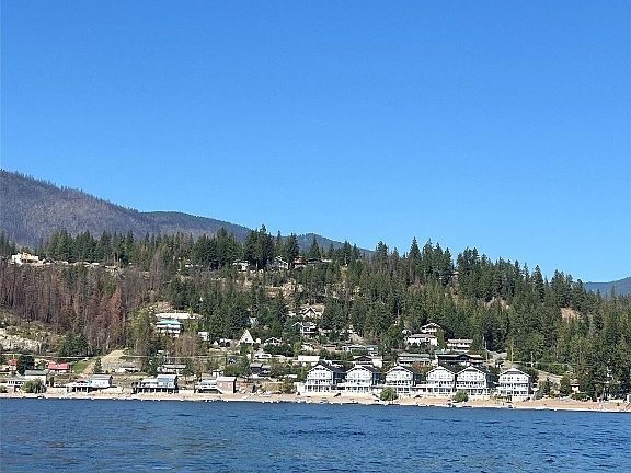 4th image of Meadow Creek Rd