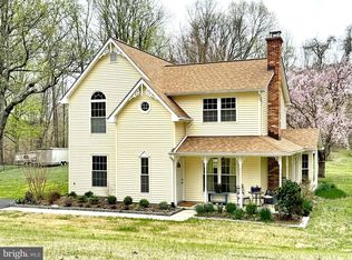 260 Sun Park Ln, Huntingtown, MD 20639