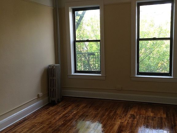 2nd image of 2303 28th Ave APT 3C