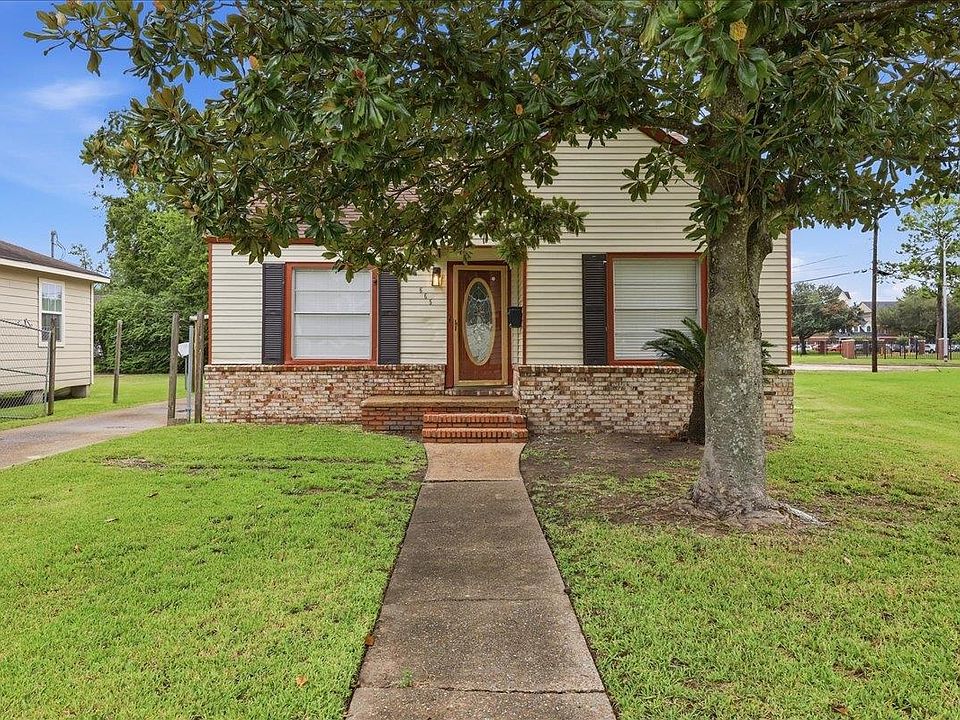 1st image of 665 Garland St
