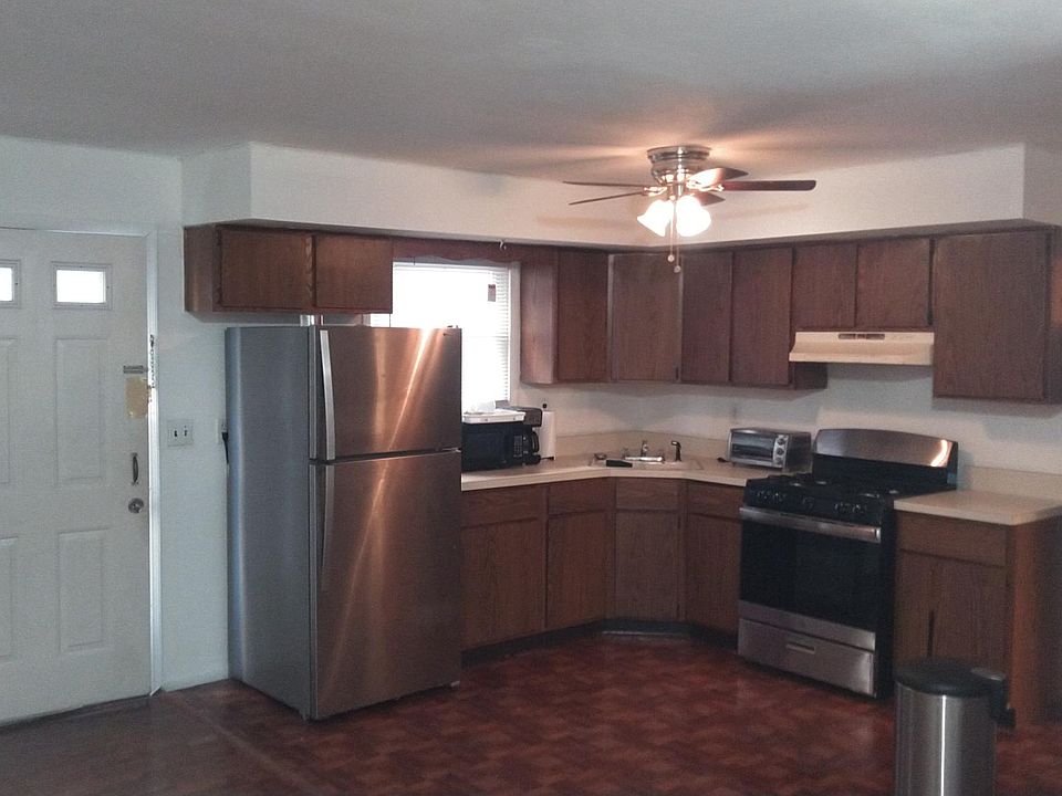 1st image of 9 Cherrywood Ct