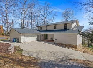 1325 Doyal Dr, Morristown, TN 37814