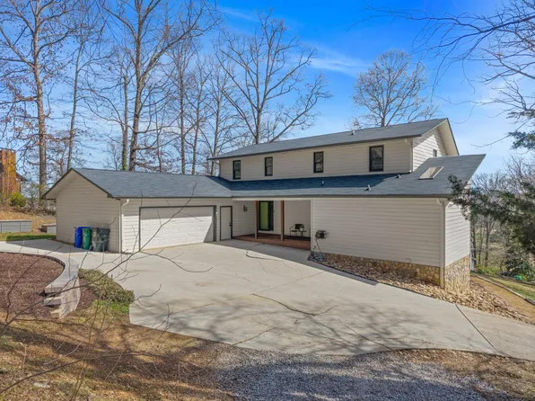 1325 Doyal Dr, Morristown, TN 37814