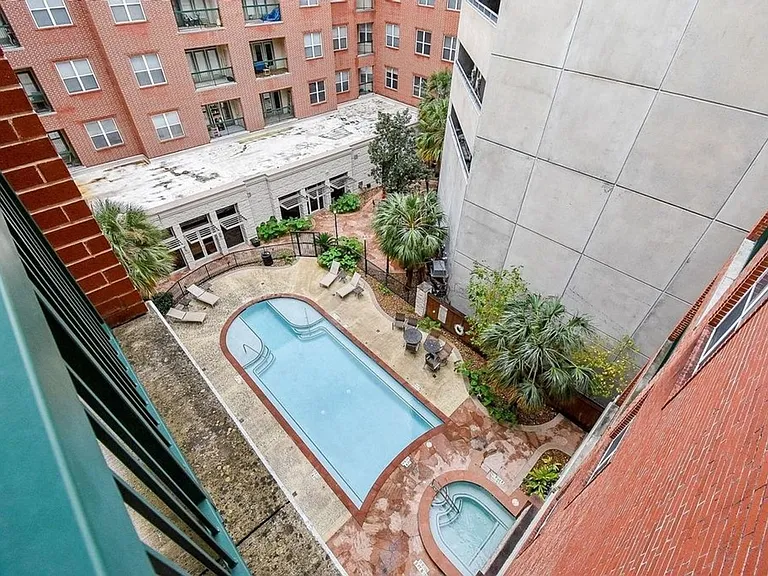 300 Saint Joseph Pkwy #421 — Photo 17