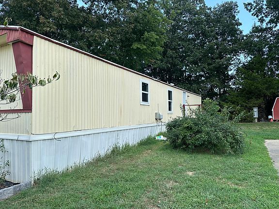 2nd image of 10001 Jordan Dr