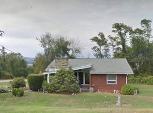1843 James St, Monroeville, PA 15146