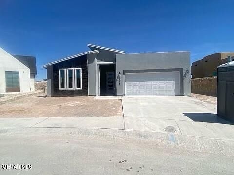 1st image of 324 Deserts Dr