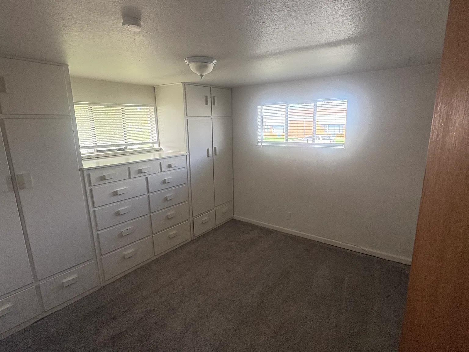 2 bed, 1500 sqft, $1,425 — Photo 4