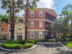 4404 SW 160th Ave