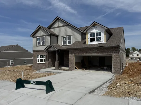 1933 Hildebrand Ln, Columbia, TN 38401