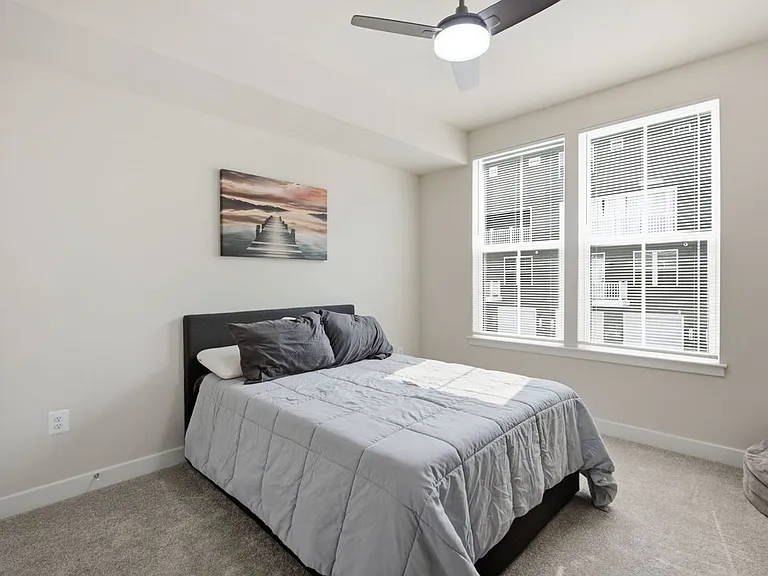 212 Matisse Pl — Photo 13