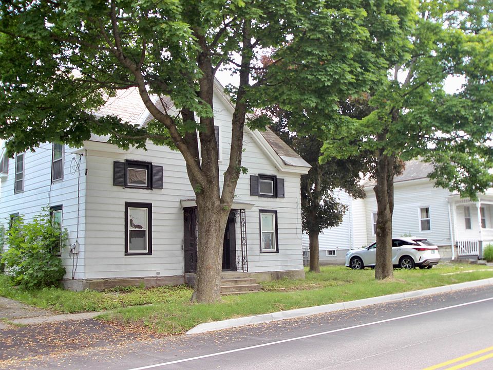 62 Forest St, Rutland, VT 05701 Zillow