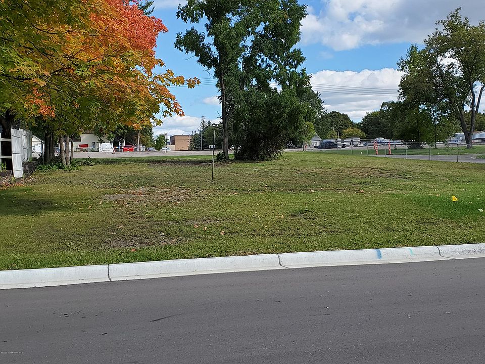 2nd image of 723 West Ave