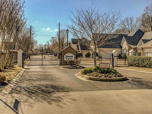 2nd image of 5211 Newton Oak Cir S