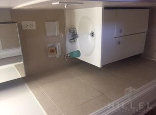 5543 Myrtle Ave APT 3RR, Ridgewood, NY 11385