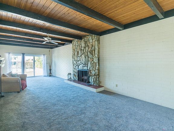 5th image of 3131 Silver Saddle Dr
