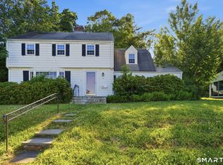 11 Paxton Road, West Hartford, CT 06107